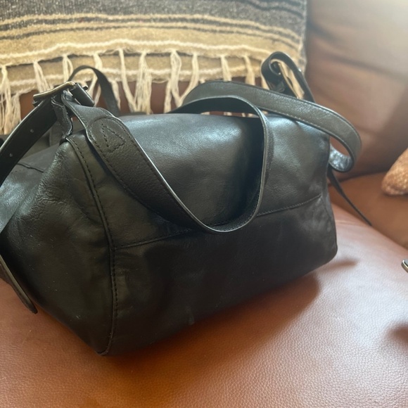 FRYE 🖤 Black top grain leather BACKPACK - Picture 4 of 12